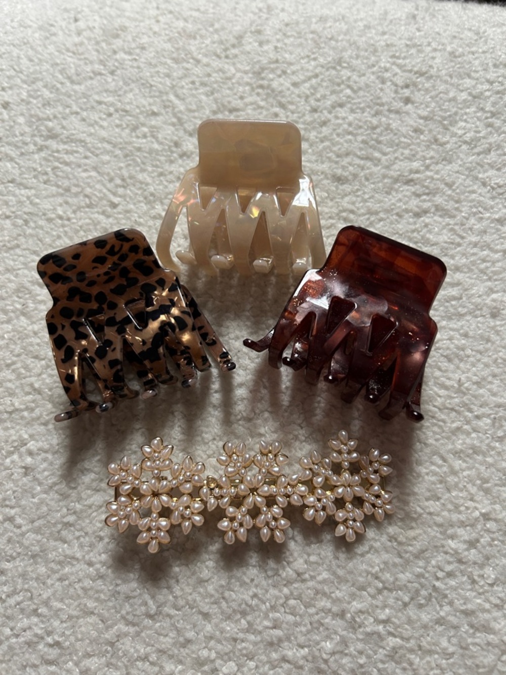 Sugarfix Pearl Snowflake Hair Clip & Bundle